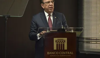 Abinader dejará a Valdez Albizu en el Banco Central