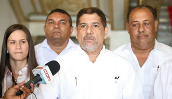Gobierno y productores de huevos acuerdan aumentar su producción y garantizar suministros y precios estables al país