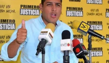 Olivares: De cada 100 pacientes se mueren 33 en Venezuela