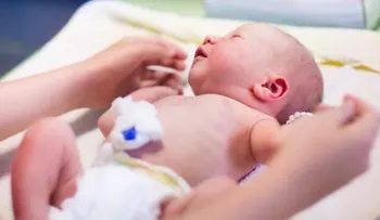 10 errores comunes que los padres cometen con los recién nacidos (y cómo evitarlos)