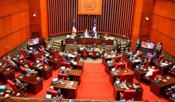 Cámara de Diputados aprueba proyecto obliga impartir Moral y Cívica en escuelas