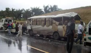 Un muerto y 14 heridos por accidente de tránsito en zona Este del país