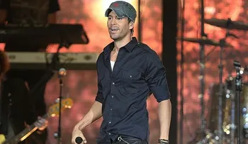  â??Bailandoâ? de Enrique Iglesias rompe récord histórico a nivel mundial