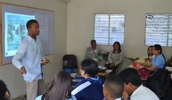 OTTT imparte charla de Educación Vial en colegio Santa Rita de Cristo Rey