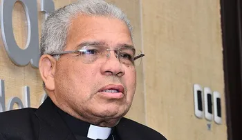Monseñor Ozoria: en RD es difícil combatir la corrupción porque el PLD controla todos los Poderes