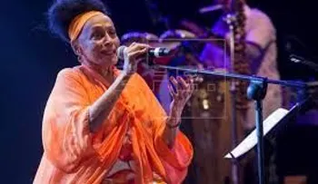 Cantante cubana Omara Portuondo llevará a Colombia su gira Amor y Amistad