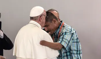 Las 12 frases más poderosas del papa Francisco en su encuentro con víctimas del conflicto