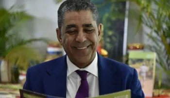 Yo espero que Trump se mantenga dentro de las leyes y no quiera violentar los derechosâ?: Adriano Espaillat