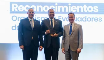 RD lidera diálogo sobre acreditación y competitividad empresarial