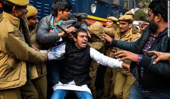Protestas violentas en la India amenazan con dejar a 10.000 personas sin agua