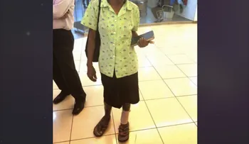 Sacan señora de Ágora Mall por su vestimenta
