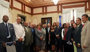 Presidente Medina se reúne con directivos del Colegio de Periodistas