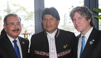 Danilo felicita a Evo Morales por su repostulación
