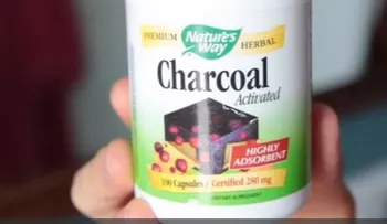 ¡Este remedio para blanquear los dientes te dejará en shock!