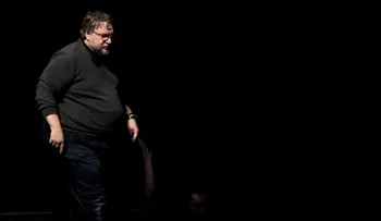 Guillermo del Toro lamenta la muerte de estudiantes de cine que habrían sido disueltos en ácido
