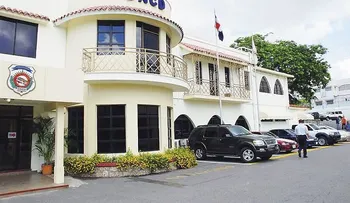 Investigan agentes de la PN por desaparición de RD$ 100 mil en redada
