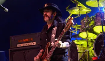 Muere Lemmy Kilmister, el vocalista de Motörhead, a los 70 años