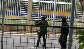 Hieren de perdigones a fotógrafo de elCaribe durante protesta en la UASD