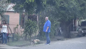 Jueza dispone evaluar estado de salud del británico que vino a conocer a mujer dominicana 
