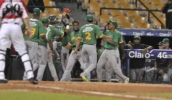 Águilas respiran; Leones clasifican; EO y TL en primer lugar; podría producirse triple empate 