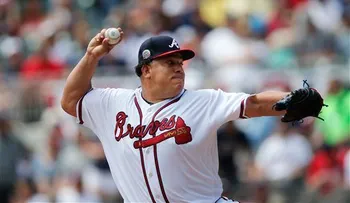 Bartolo Colón lanza primores y los Bravos vencen 9-2 a los Padres 