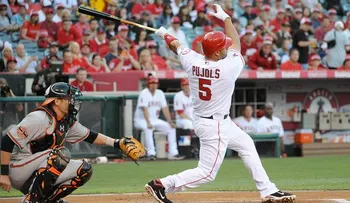 Video: Albert Pujols conecta dos jonrones y entra a la historia con 500 vuelacercas