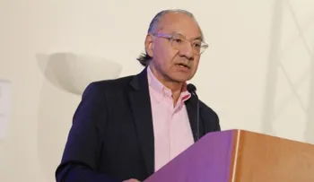 Cambios políticos y sociales determinan crecimiento económico actual en continente Americano