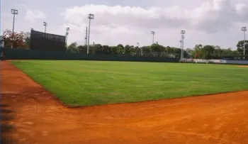 Entrenadores esperan reanudación de reparaciones en estadios 1 y 2 del Centro Olímpico