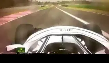 Piloto de Fórmula 1 da un giro de 360 grados y continúa la carrera como si nada