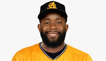 Águilas adquieren relevista Francisco Pérez, a cambio de Johan Ramírez