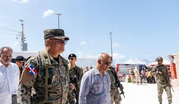 Secretario general OEA y ministro Defensa RD realizan visita a la frontera entre RD y Haití