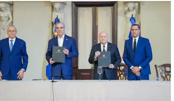Presidente Abinader impulsa acuerdo entre Finjus y Consultoría Jurídica
