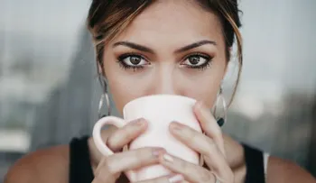 Remedios naturales para desinflamar tus ojos