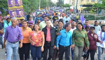 Aspirante a alcalde Manuel Jiménez realiza â??Caminata de la Mayoríaâ?