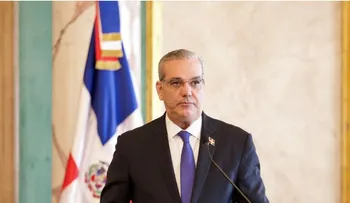 Presidente Abinader pide transición democrática en Venezuela