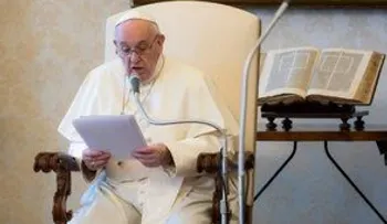 El papa recuerda que "Dios no necesita ser defendido por nadie"