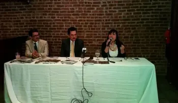 Escritores y Artistas de la Resistencia se unen en Nueva York en apoyo a Luis Abinader