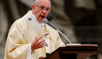  Papa condena uso de "instrumentos de exterminio" contra Siria 