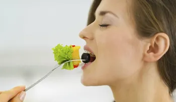¿Cuántas comidas debo hacer al día para perder peso?