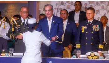 Abinader encabeza graduación LXXIII Promoción de Damas y Caballeros Guardiamarinas