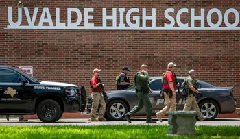 Suman 21 muertos por tragedia en una escuela de Texas; Salvador Ramos, autor del crimen, fue abatido por la policía