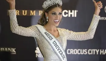 El polémico tuit de la nueva Miss Universo insultando a Hugo Chavez 