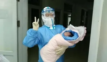 Una mujer con coronavirus da a luz bebé completamente sana