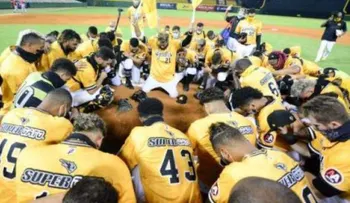 Presidente de las Aguilas y varios jugadores dan positivo al Covid-19