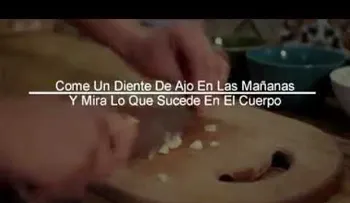 Come un diente de ajo cuando te levantes y mira que sucederá