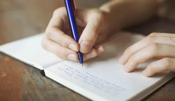 Presta mucha atención: La forma de escribir puede hablar de cómo anda tu salud 
