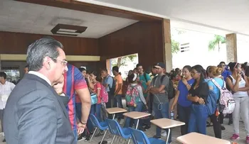 Finalizan elecciones estudiantiles de la UASD