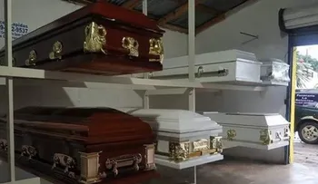 Funeraria hace una oferta que muchos no quisieran: especial de ataúdes por "Viernes Negro"