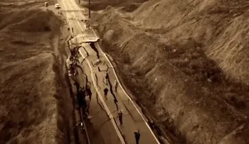 Raro fenómeno geológico destroza una carretera en EE.UU (VIDEO)