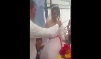 Una "bromita" de la novia arruina el matrimonio (VIDEO)